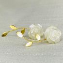 Brinco Flor Madrepérola 12x12mm - Ouro 18k