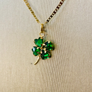 Pingente Trevo  4x4mm - Ouro 18k