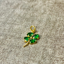 Pingente Trevo  4x4mm - Ouro 18k